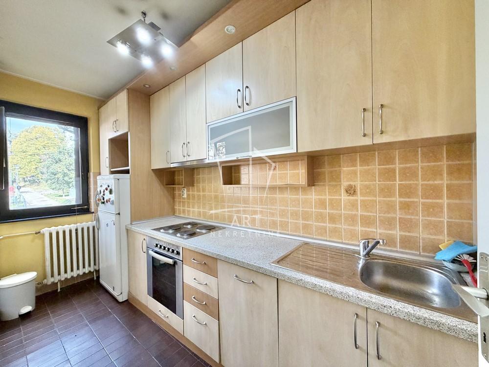 Slika 5 - Samjuela Beketa, Trosoban stan na prodaju, 71m2, 173.500€