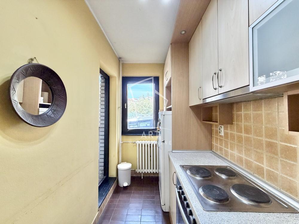 Slika 4 - Samjuela Beketa, Trosoban stan na prodaju, 71m2, 173.500€