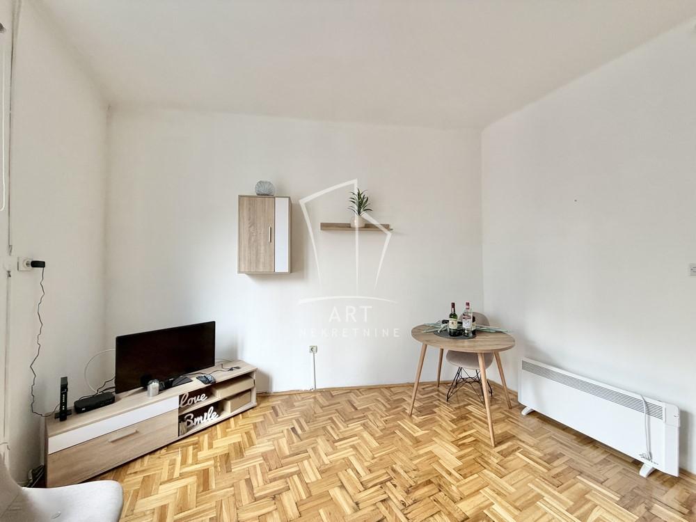 Slika 2 - Manasijeva, Dvosoban stan na prodaju, 34m2, 99.000€