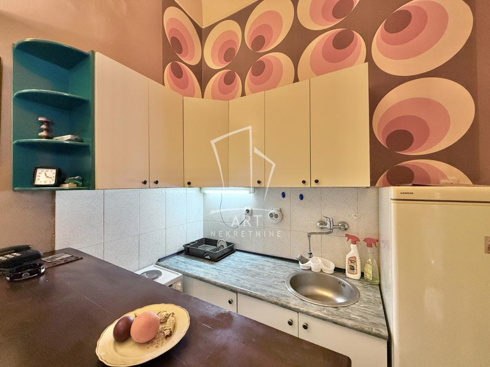 Slika 9 - Dimitrija Tucovića,  Stan na prodaju, 26m2, 88.000€