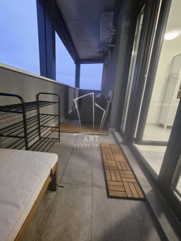 Slika 5 - Maršala Tita, Trosoban stan za izdavanje, 55m2, 550€