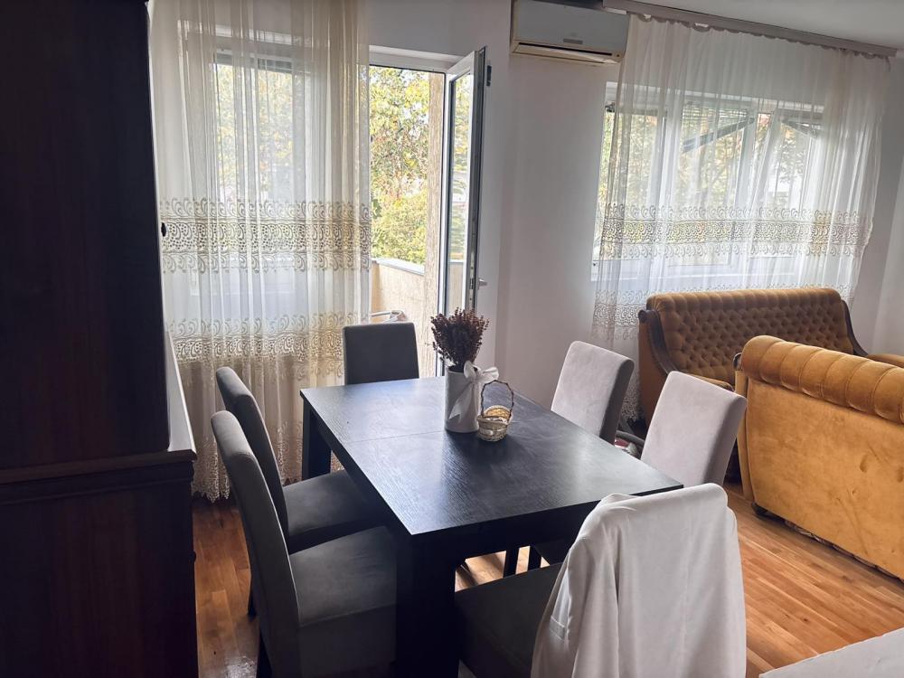 Slika 3 - Braće Jerković, Trosoban stan za izdavanje, 73m2, 550€