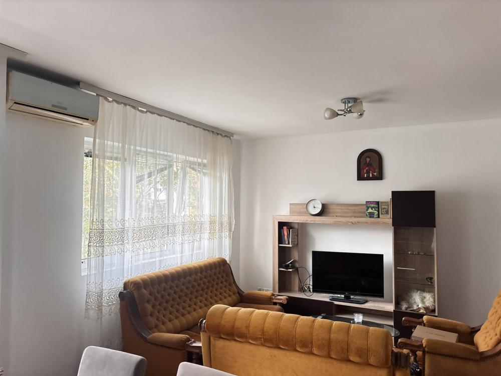 Slika 2 - Braće Jerković, Trosoban stan za izdavanje, 73m2, 550€