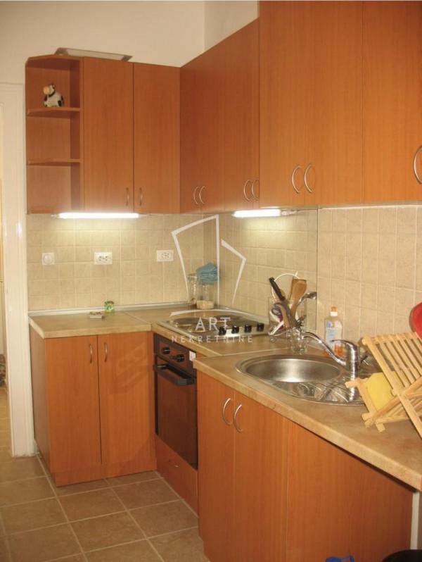 Slika 3 - Višegradska, Dvoiposoban stan za izdavanje, 84m2, 800€