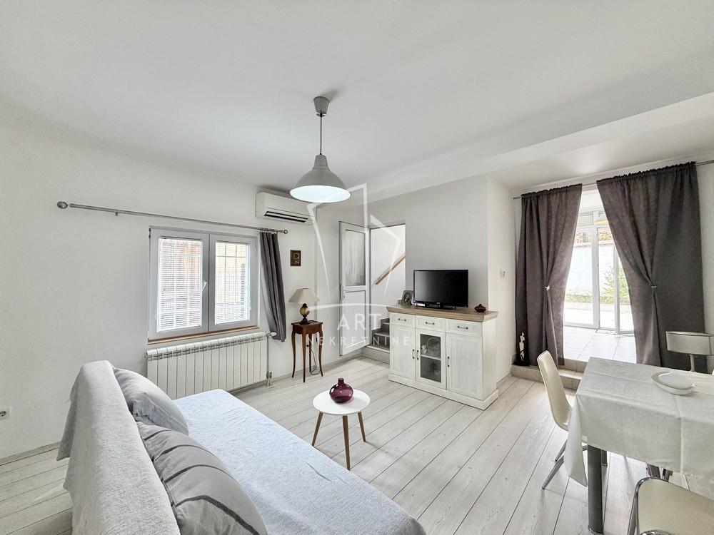 Glavna slika -Isidore Sekulić,  Kuća na prodaju, 145m2, 349.000€