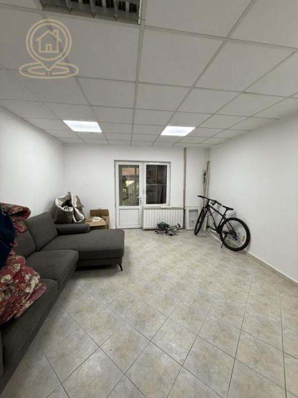 Slika 2 -  Lokal za izdavanje, 93m2, 500€