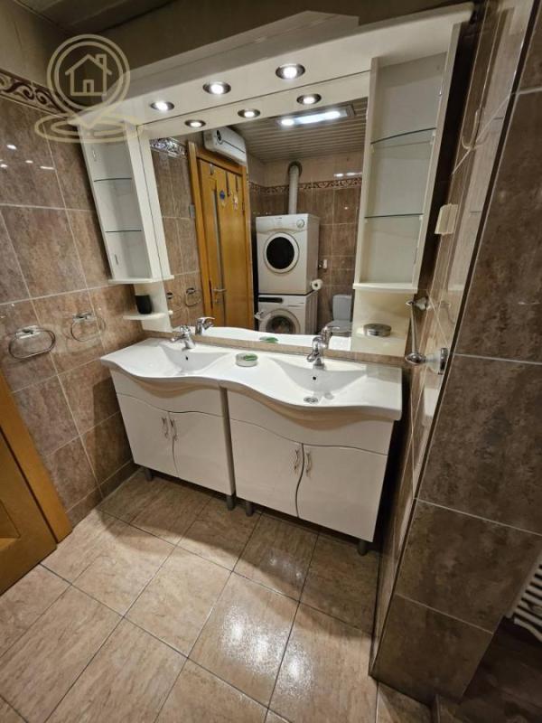 Slika 11 - Trosoban stan za izdavanje, 81m2, 1.300€