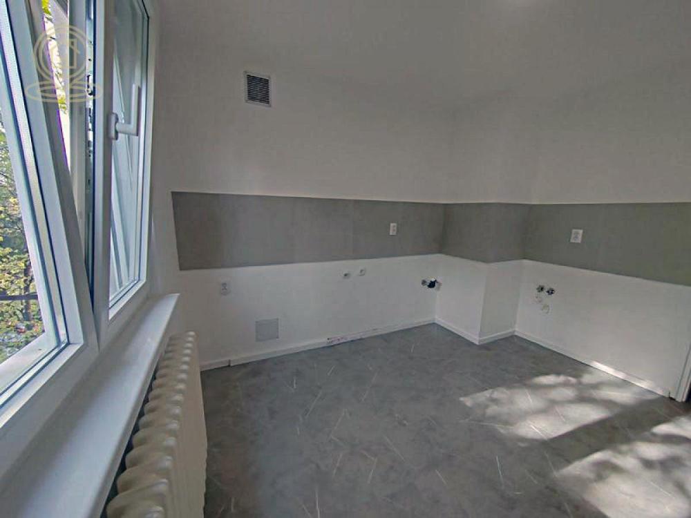 Slika 5 - Dvosoban stan za izdavanje, 43m2, 300€