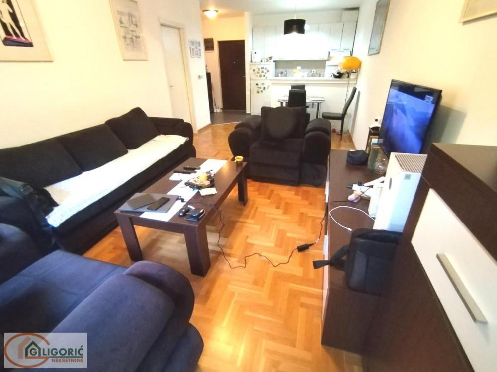 Slika 2 - Jovanke Radaković, Dvosoban stan na prodaju, 50m2, 140.000€