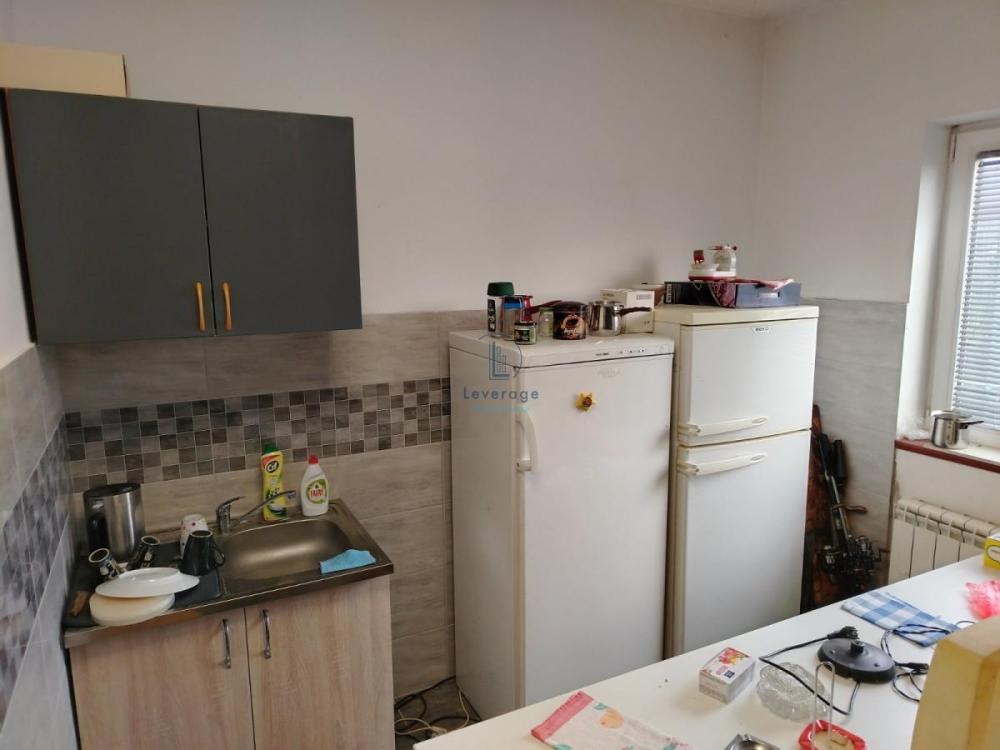 Slika 3 - Dobanovački put, Trosoban stan za izdavanje, 140m2, 800€