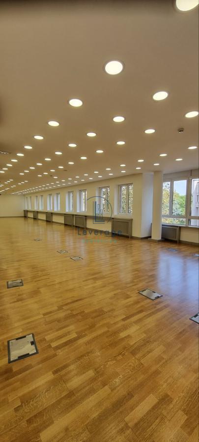 Glavna slika -Bulevar Kralja Aleksandra,  Lokal za izdavanje, 458m2, 6.412€