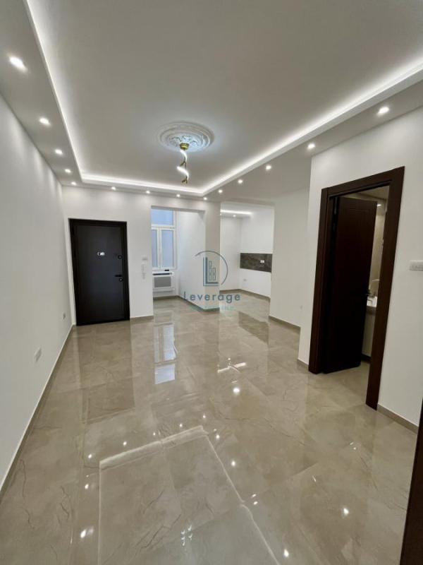 Glavna slika -Trosoban stan na prodaju, 77m2, 329.000€