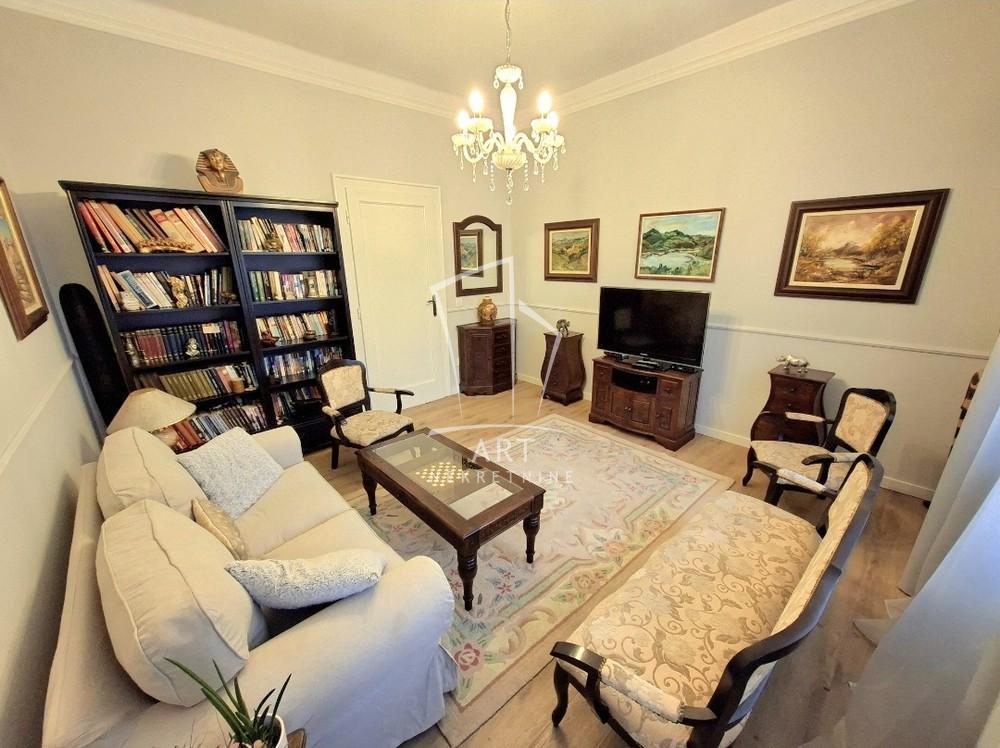 Slika 1 - Ustanička, Četvorosoban stan za izdavanje, 77m2, 700€