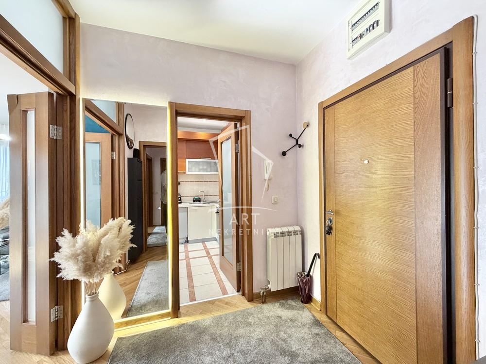 Slika 11 - Stanoja Glavaša, Trosoban stan na prodaju, 78m2, 335.000€