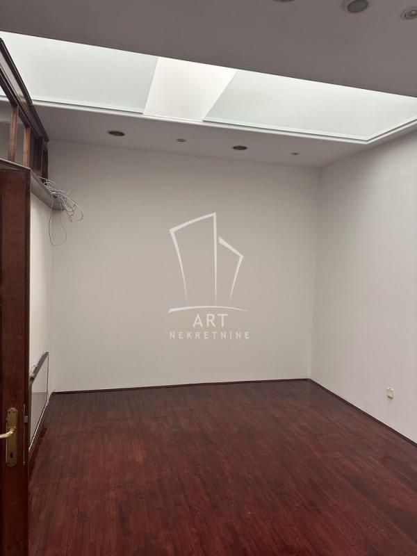 Slika 5 - Palmira Toljatija,  Lokal za izdavanje, 106m2, 1.300€