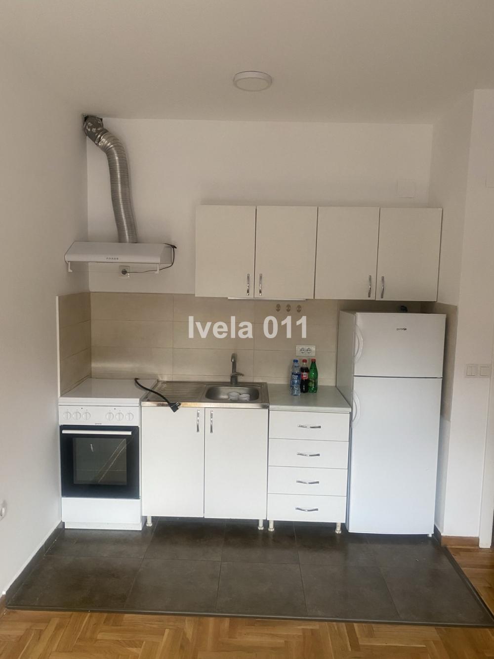 Slika 3 - Matice Srpske, Jednoiposoban stan na prodaju, 57m2, 123.000€