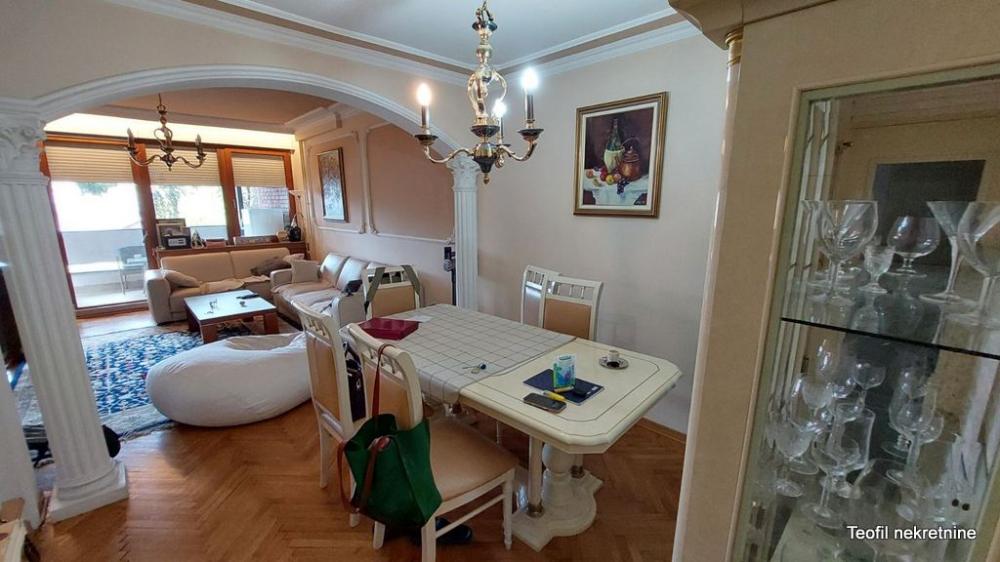 Slika 2 - Milovana Jankovića,  Kuća na prodaju, 156m2, 420.000€