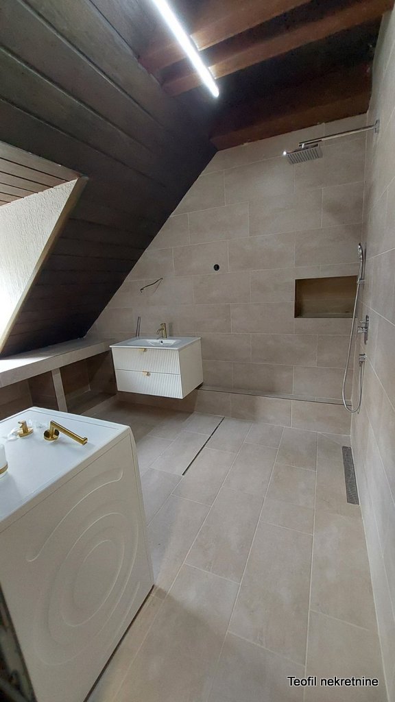 Slika 5 - Koste Racina, Kuća za izdavanje, 160m2, 2.500€