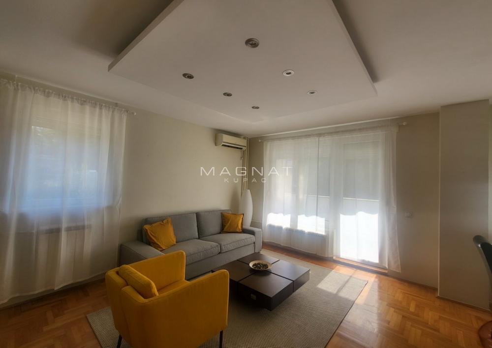 Slika 2 - Nedeljka Gvozdenovića, Trosoban stan za izdavanje, 76m2, 650€