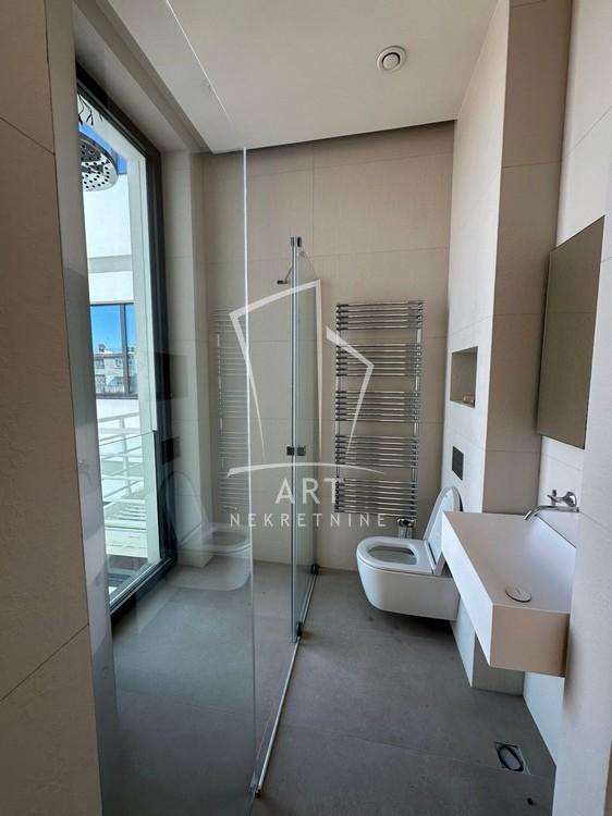 Slika 9 - Cara Uroša, Dvosoban stan za izdavanje, 99m2, 3.500€