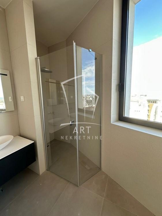 Slika 10 - Cara Uroša, Dvosoban stan za izdavanje, 99m2, 3.500€