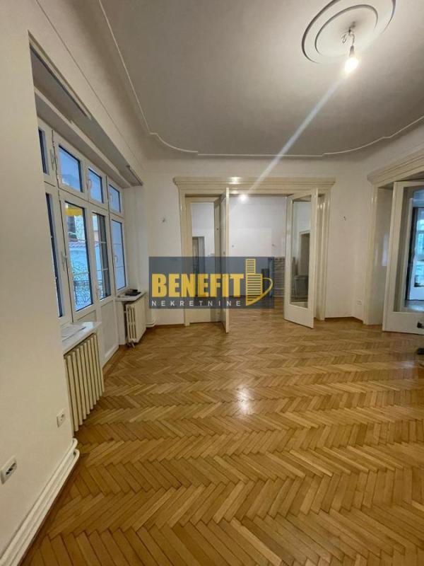 Slika 2 -  Stan na prodaju, 200m2, 1.100.000€