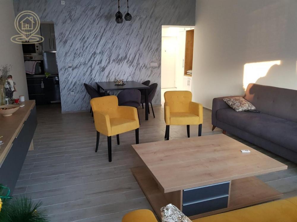 Glavna slika -Trosoban stan za izdavanje, 80m2, 800€