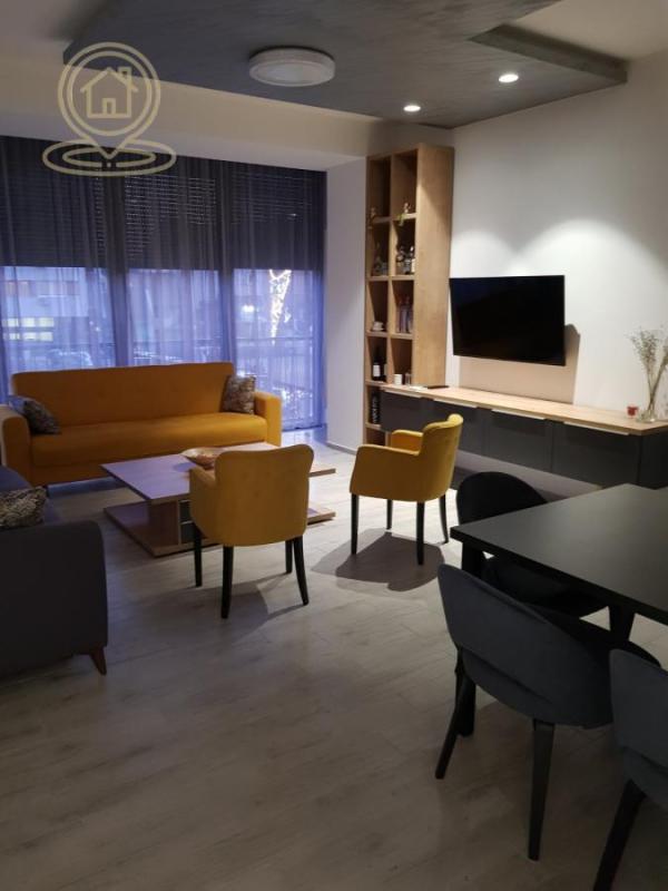 Slika 2 - Trosoban stan za izdavanje, 80m2, 800€