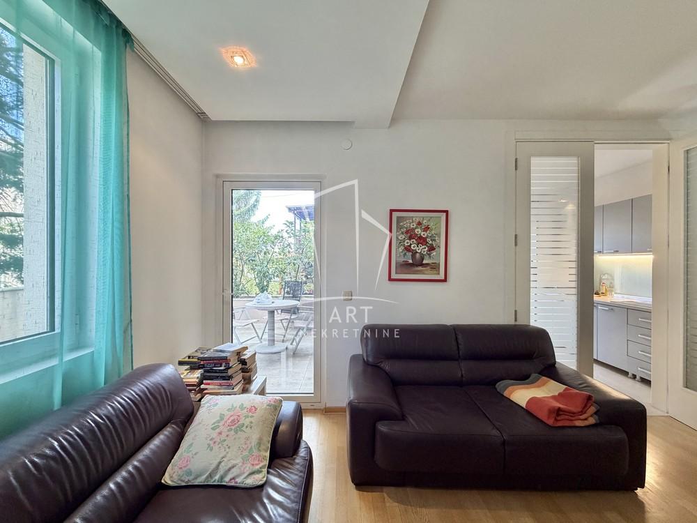 Slika 6 - Nikole Đurkovića, Četvorosoban stan na prodaju, 93m2, 300.000€