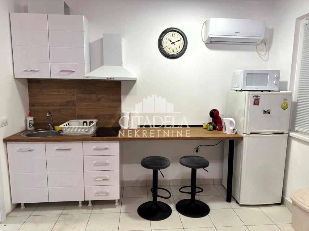 Slika 3 - Rastka Petrovića,  Stan na prodaju, 25m2, 75.000€