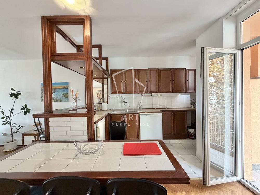 Slika 6 - Admirala Geprata, Trosoban stan za izdavanje, 78m2, 800€