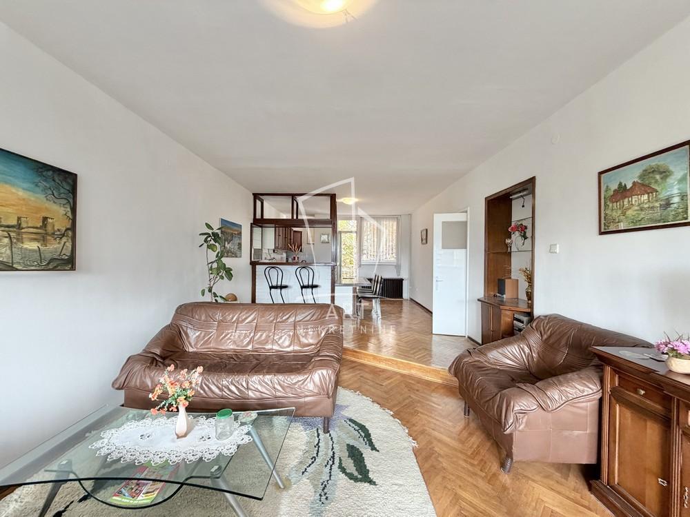 Glavna slika -Admirala Geprata, Trosoban stan za izdavanje, 78m2, 800€