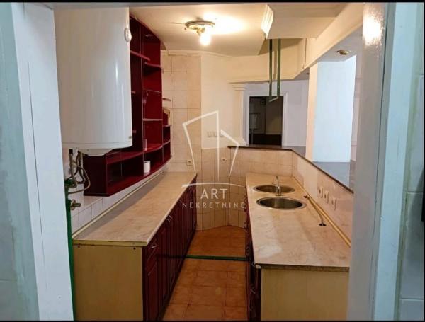 Slika 6 - Bitoljska,  Lokal za izdavanje, 90m2, 600€