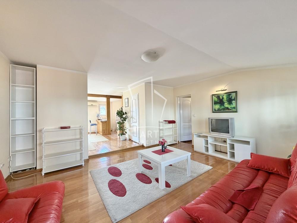 Slika 1 - Stojana Protića, Trosoban stan na prodaju, 85m2, 265.000€