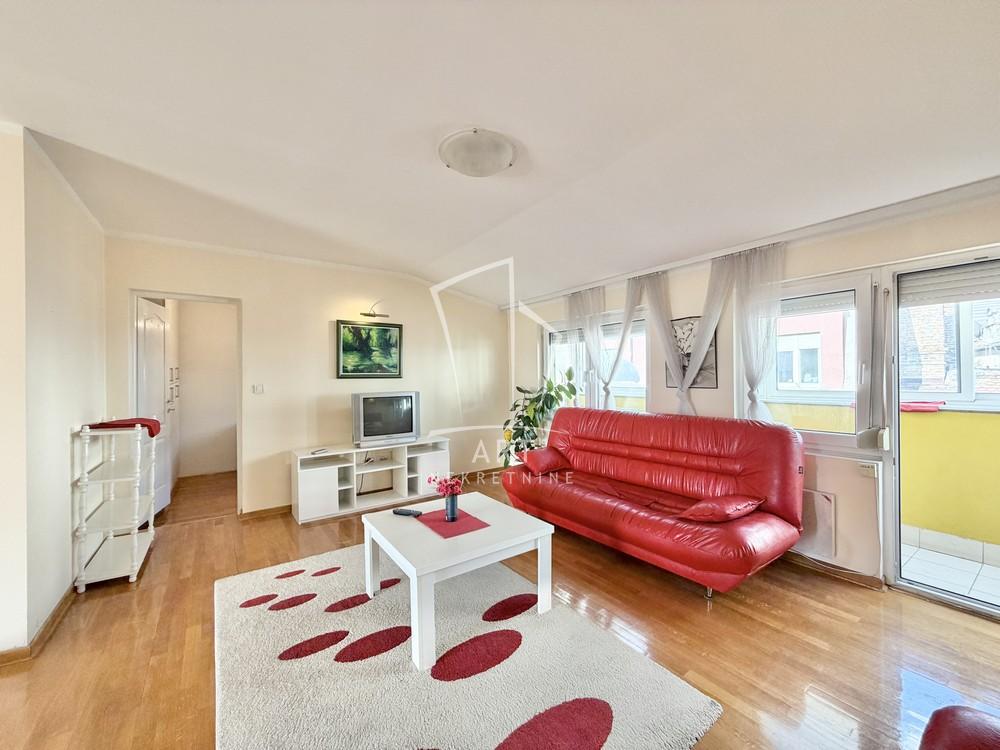 Slika 2 - Stojana Protića, Trosoban stan na prodaju, 85m2, 265.000€