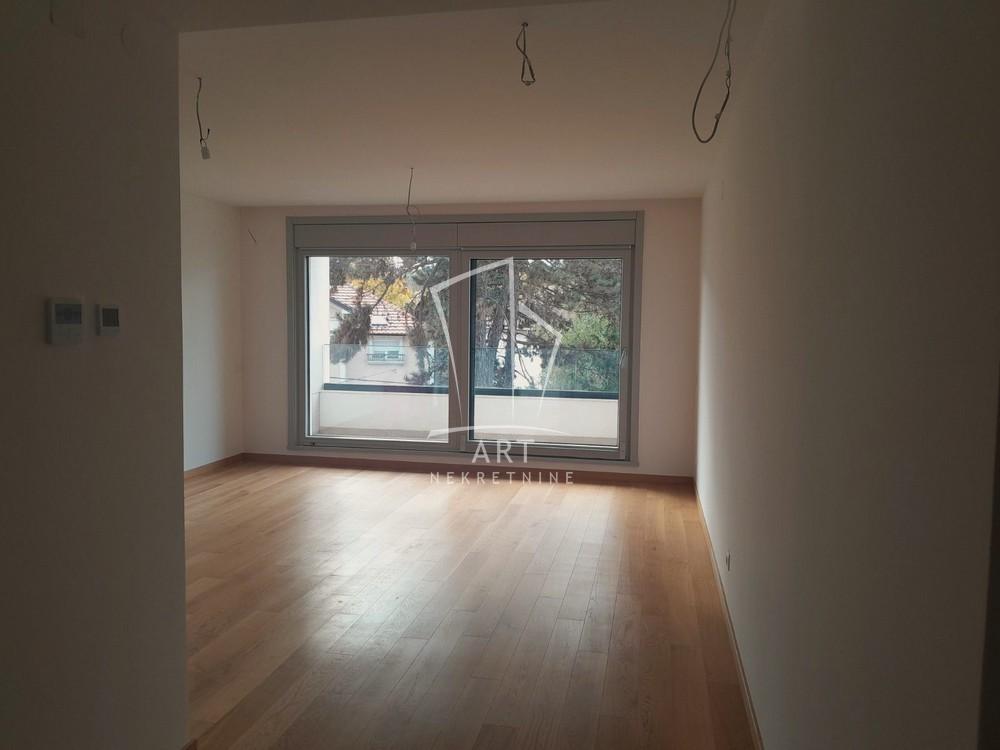 Slika 2 - Milovana Marinkovića, Četvorosoban stan za izdavanje, 102m2, 1.400€