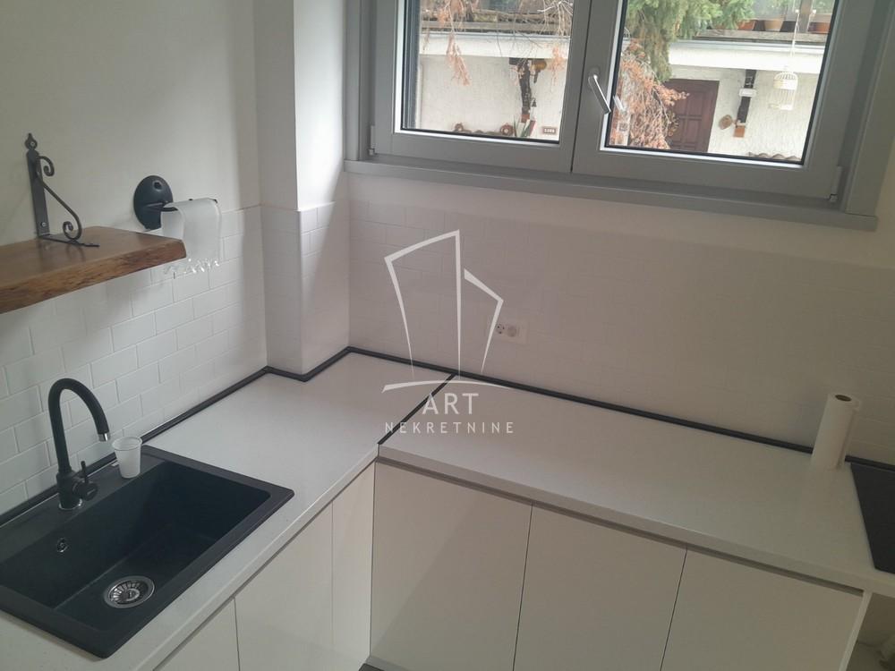 Slika 5 - Milovana Marinkovića, Četvorosoban stan za izdavanje, 102m2, 1.400€