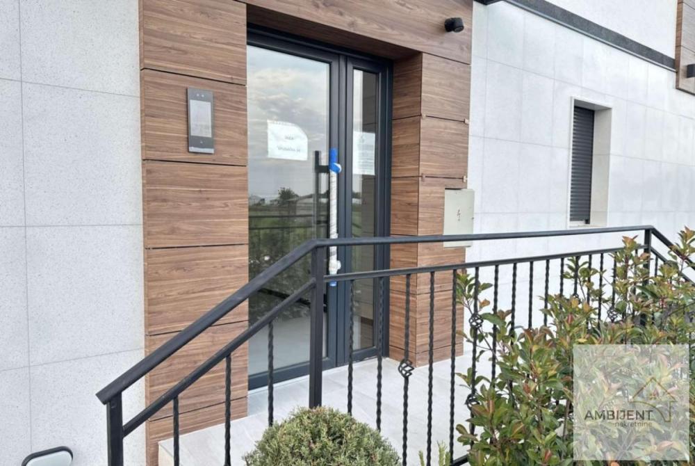 Slika 2 - Dvoiposoban stan na prodaju, 50m2, 142.500€