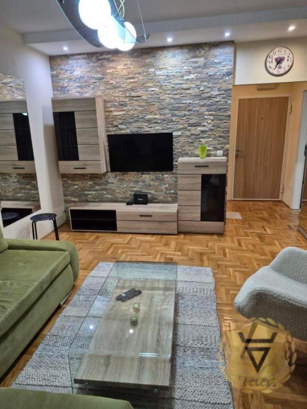 Slika 2 - Dvosoban stan za izdavanje, 45m2, 800€