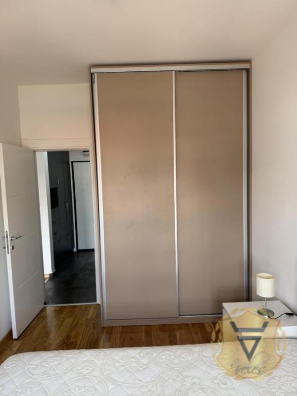 Slika 8 - Jednoiposoban stan za izdavanje, 43m2, 800€