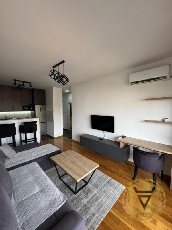 Slika 1 - Jednoiposoban stan za izdavanje, 43m2, 800€