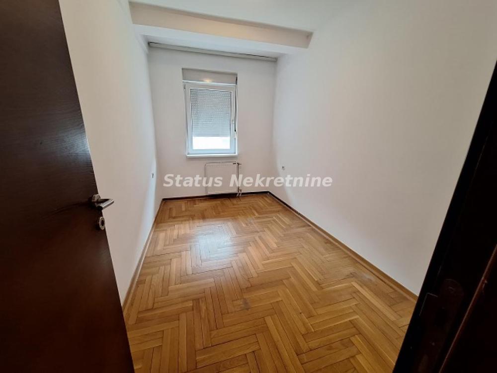 Slika 2 - Jednoiposoban stan za izdavanje, 36m2, 280€