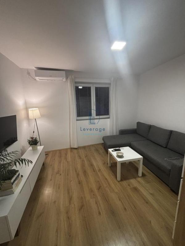 Glavna slika -Vase Stajića, Jednosoban stan na prodaju, 21m2, 80.000€