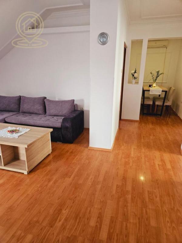 Slika 5 - Petosoban stan za izdavanje, 100m2, 450€