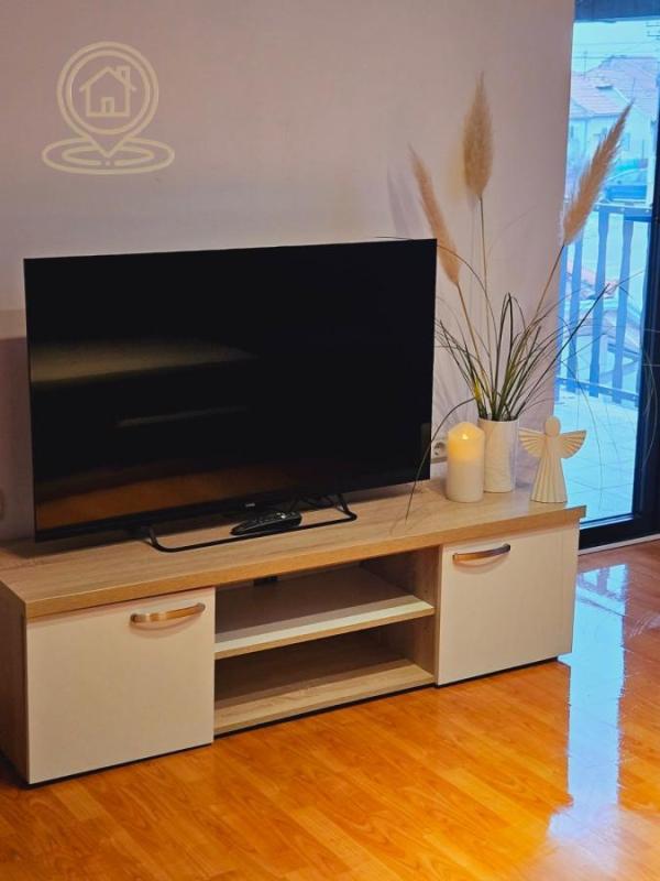 Slika 2 - Petosoban stan za izdavanje, 100m2, 450€