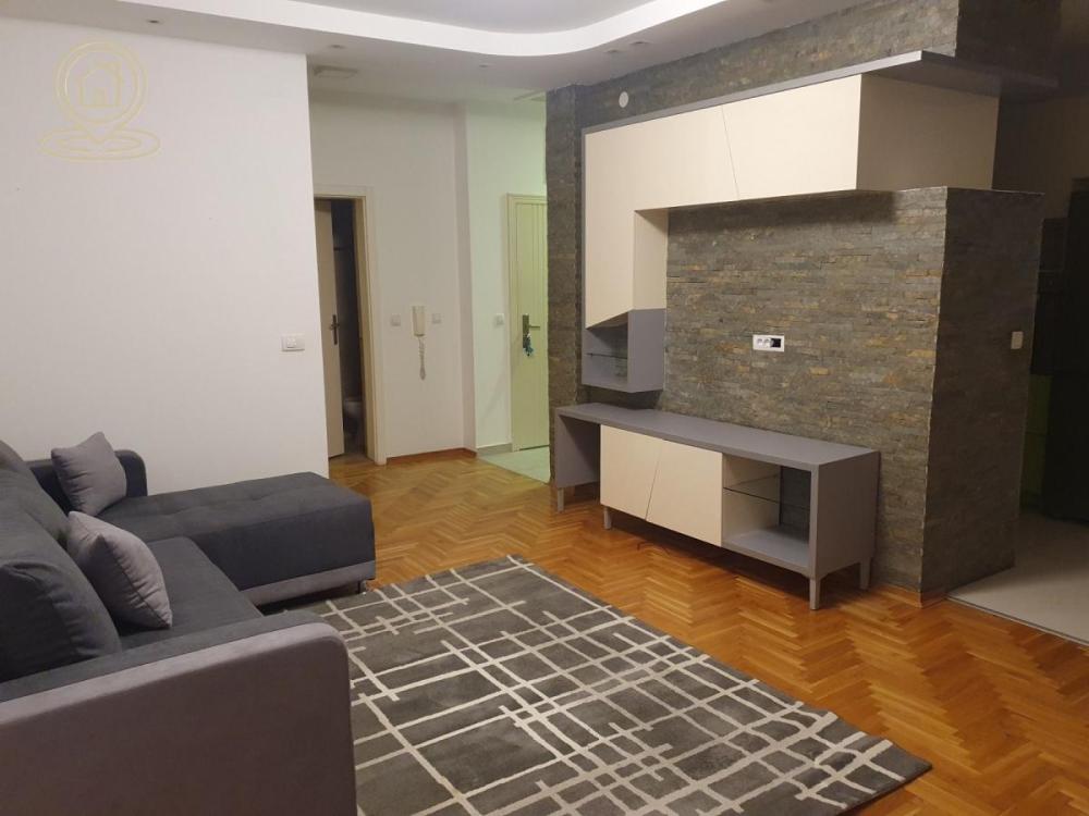 Slika 2 - Petosoban stan za izdavanje, 110m2, 800€