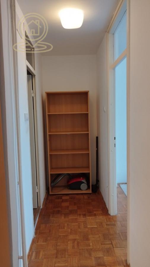 Slika 11 - Dvosoban stan za izdavanje, 50m2, 400€