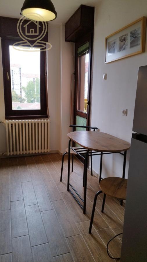 Slika 6 - Dvosoban stan za izdavanje, 50m2, 400€