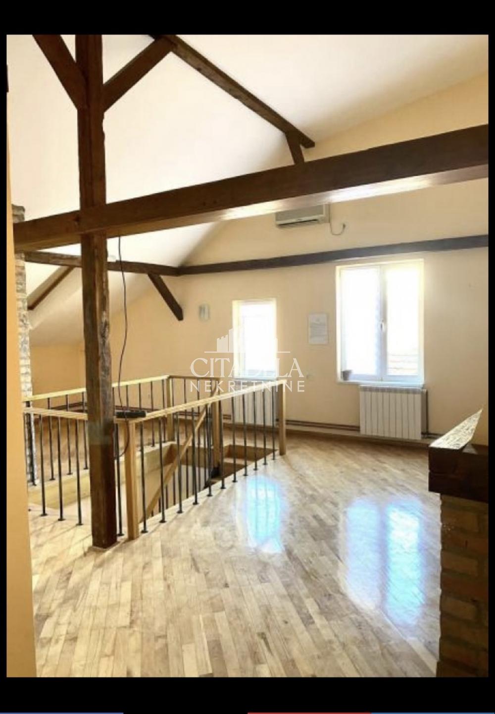 Slika 11 - Cara Uroša,  Stan za izdavanje, 239m2, 2.300€