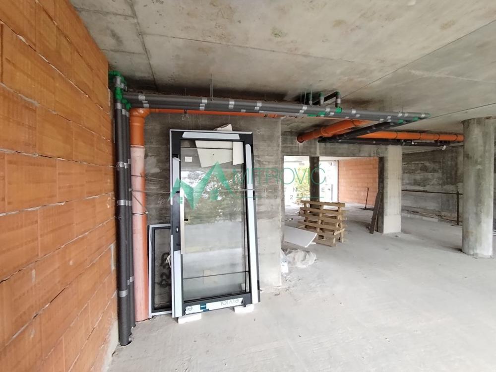 Glavna slika - Lokal na prodaju, 349m2, 802.700€